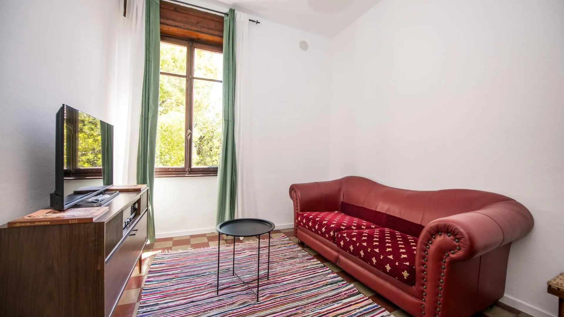 Villa Paruzzi Eleganza Storica A 6 Minuti A Piedi Dal Lago Di Como Дервио 0*,  Италия